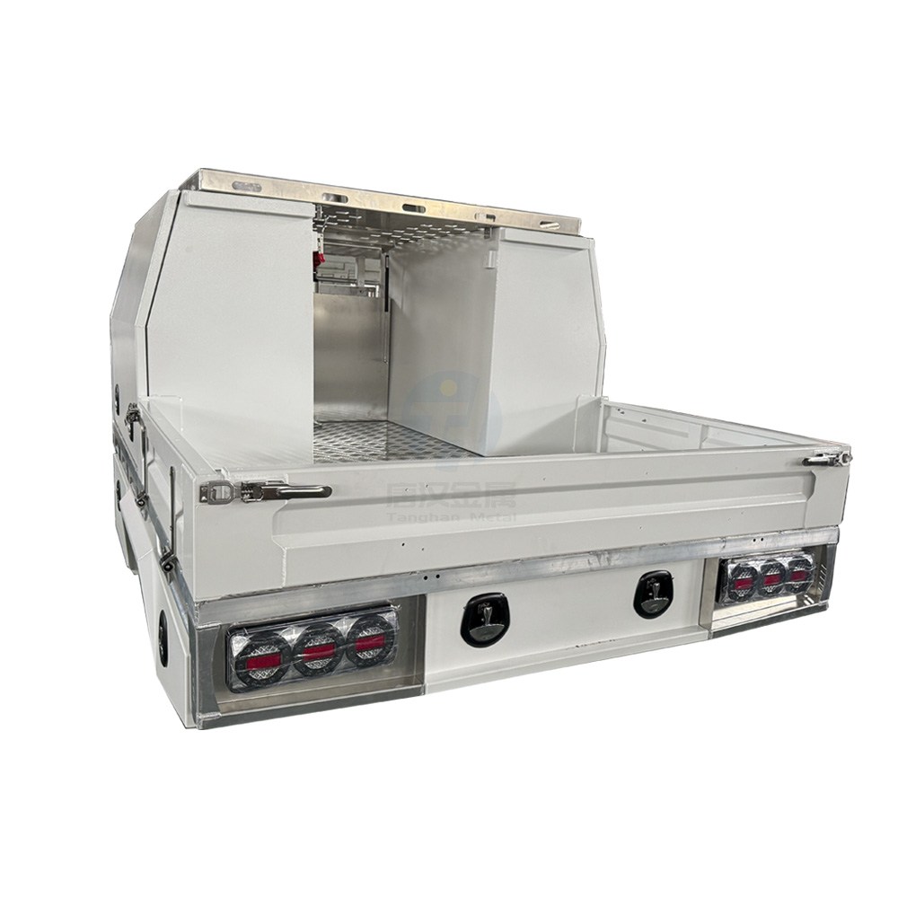 单双座4X4WD驾驶室车架和工具箱